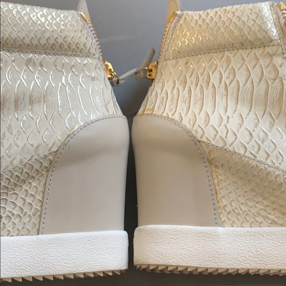 Giuseppe Zanotti Ofelia Embossed Wedge Sneaker - Picture 16 of 16